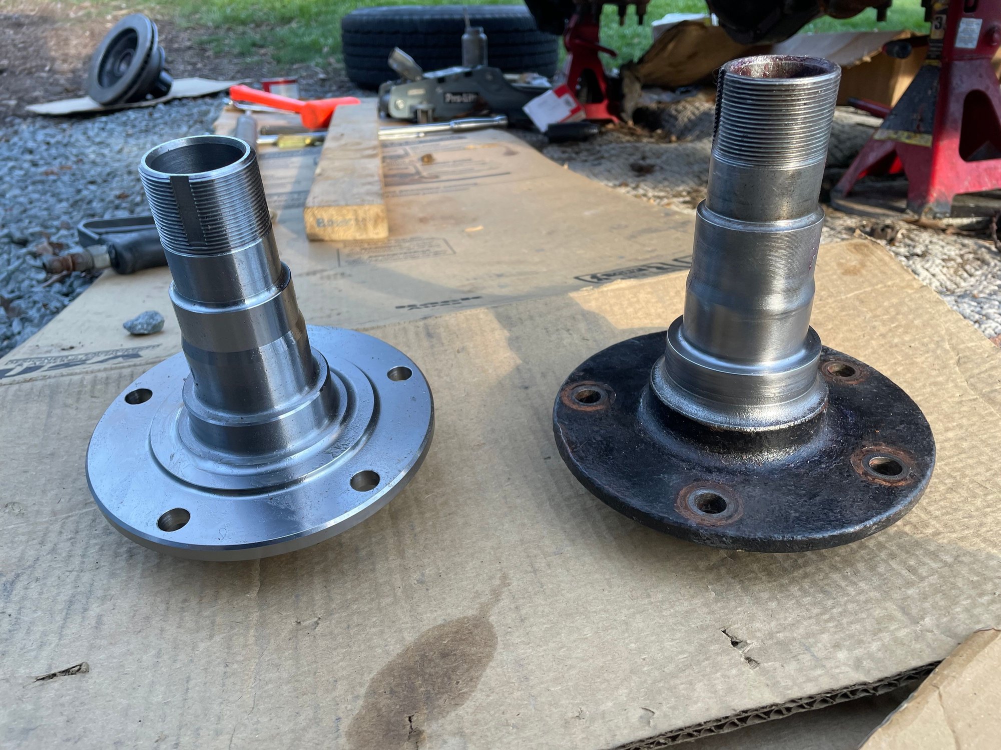 Dana 44 Front Axle Spindle Interchangeability & Replacement Parts