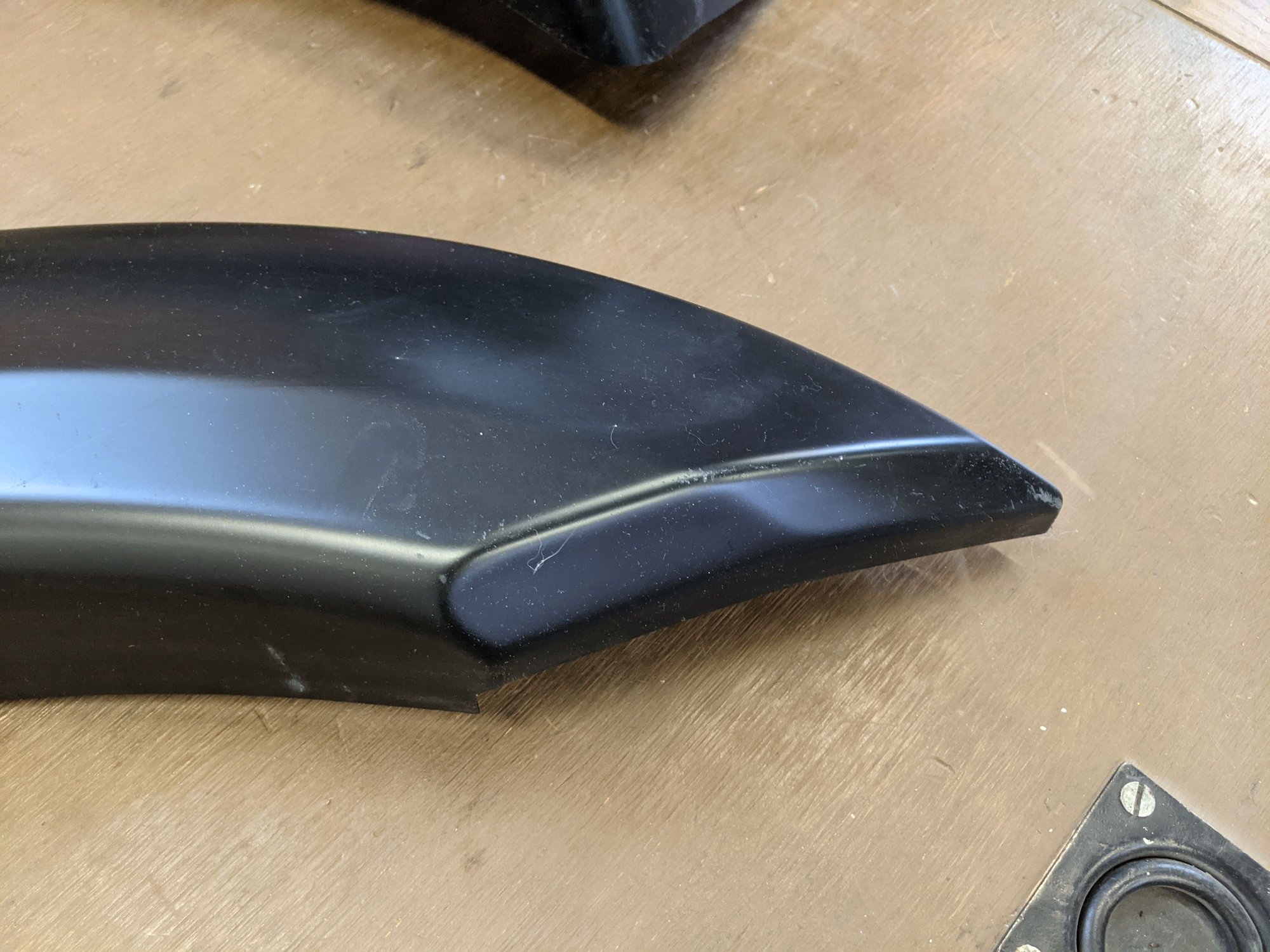 Exterior Body Parts - Bushwacker Extend-A-Fender Flares for 1999-2007 Ford F250/F350 - Used - 1999 to 2007 Ford F-250 Super Duty - 1999 to 2007 Ford F-350 Super Duty - Greenfield, MA 01301, United States