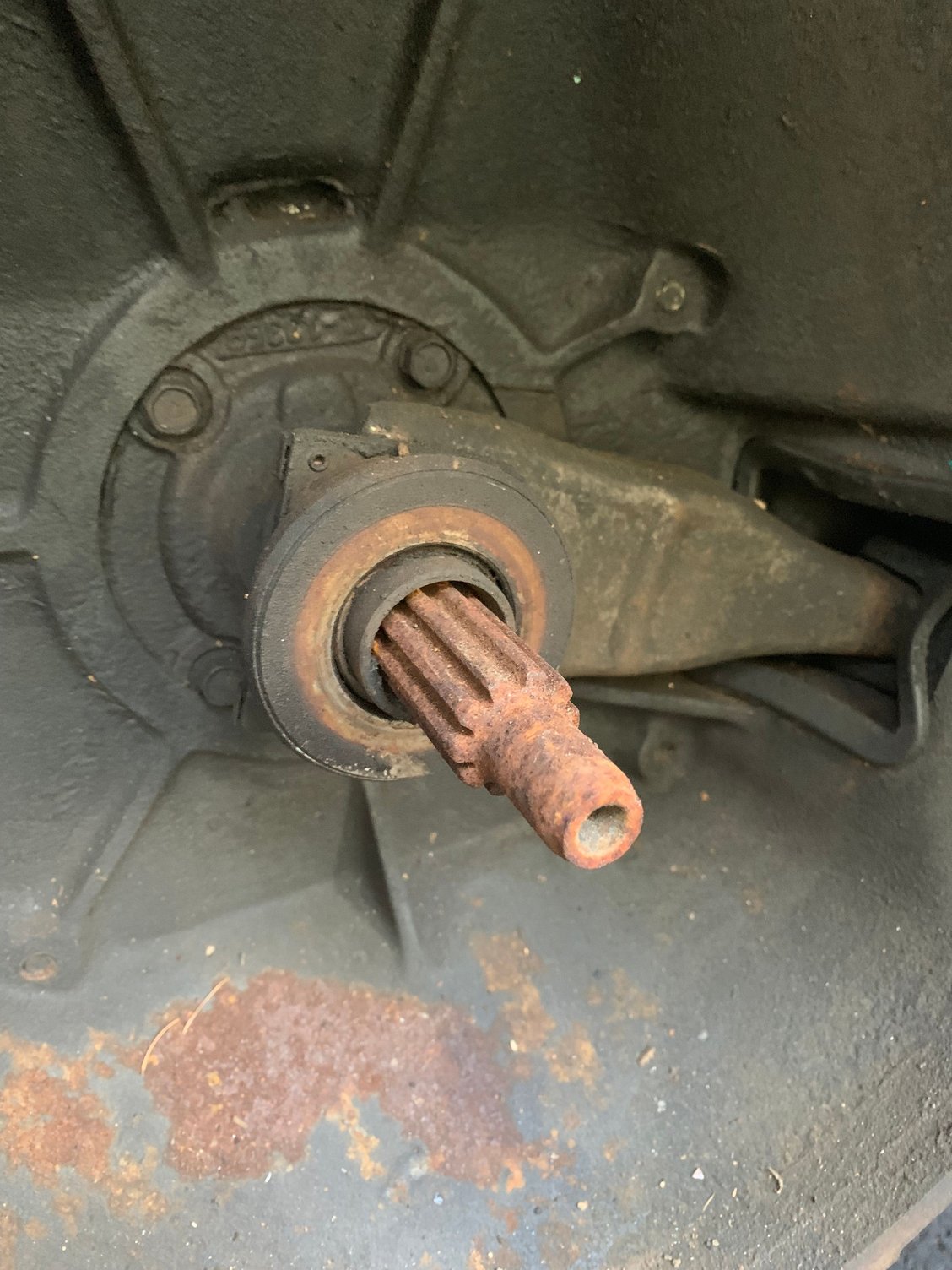 NP435 / 400 clutch install; Does this look right? Ford Truck