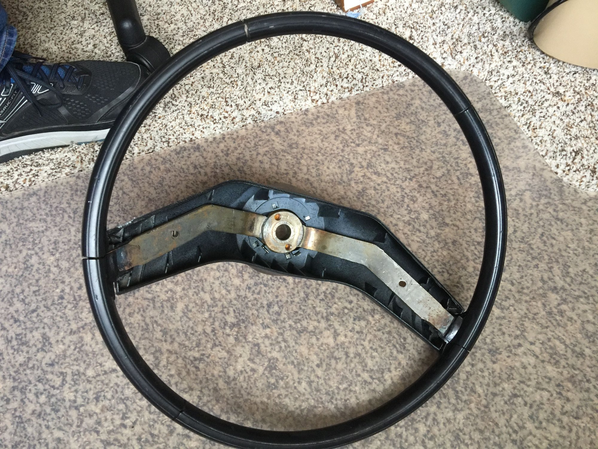 Does my steering wheel look broken? Ford Truck Enthusiasts Forums