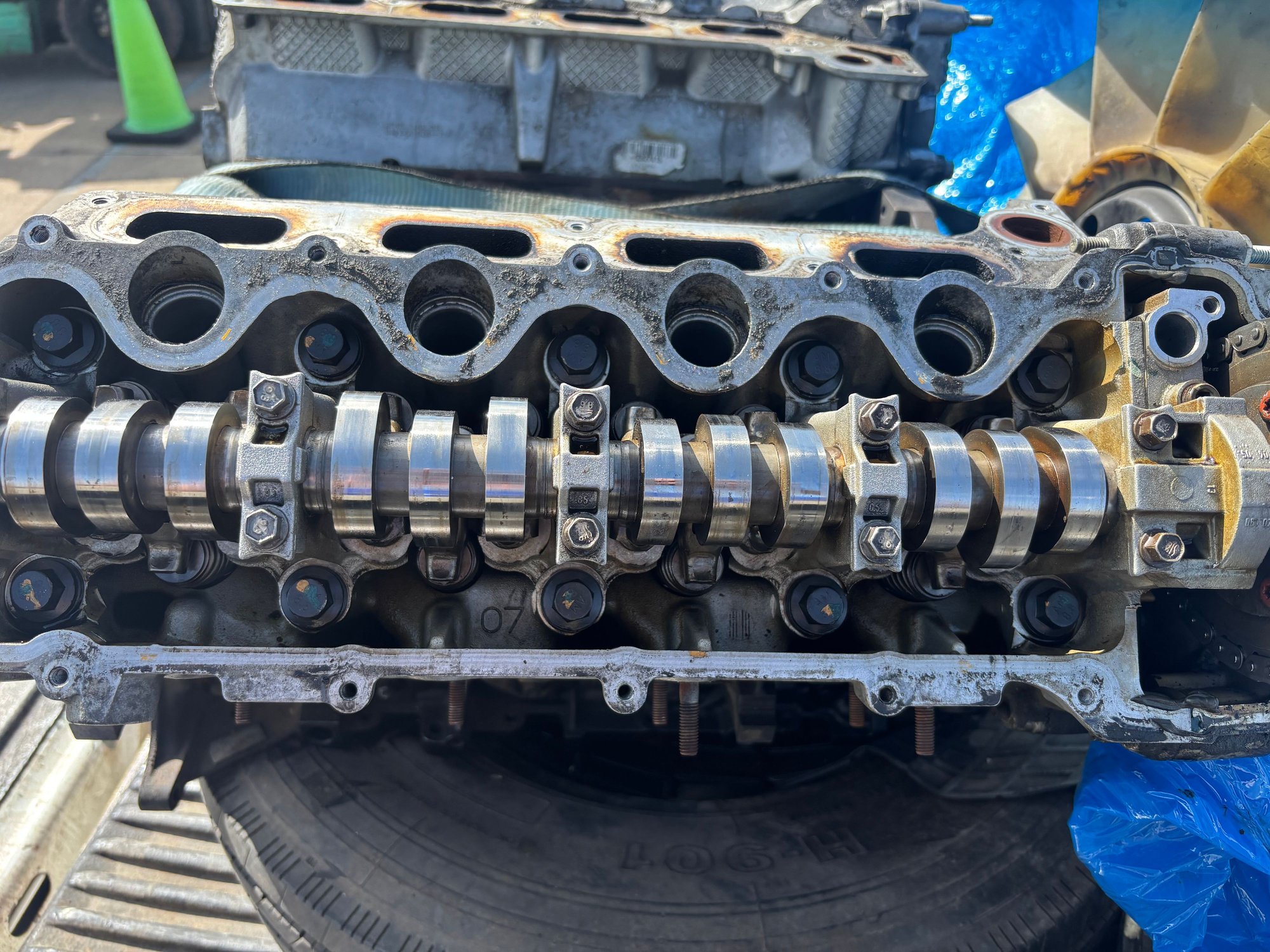 Cam looks almost brand new