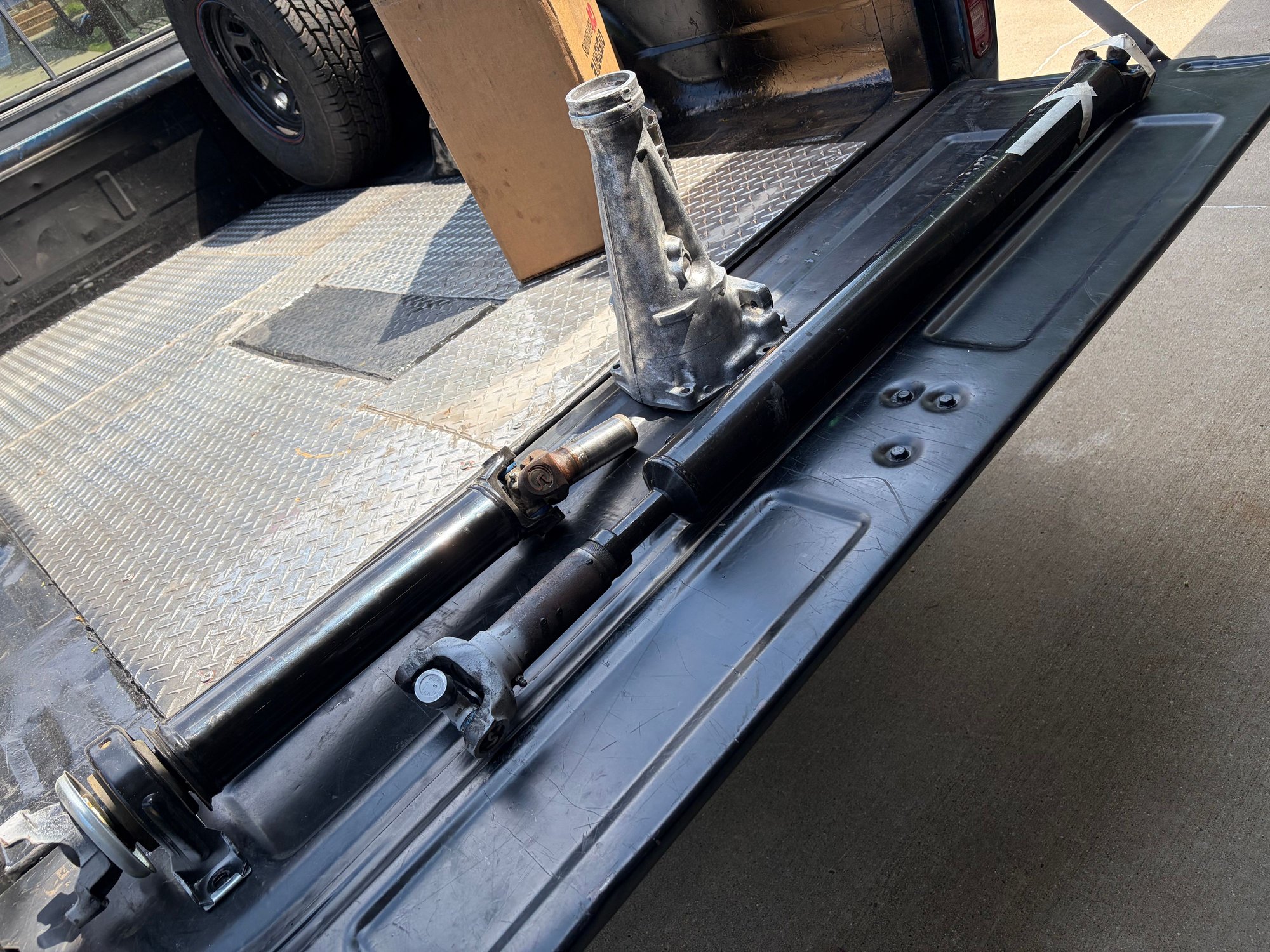 1978 Ford F-250 - Drive shafts + C6 Tail piece - Sioux Falls, SD 57106, United States