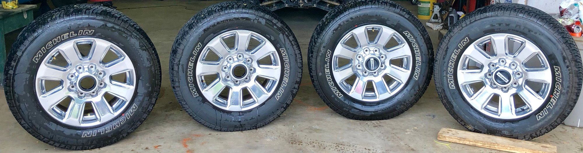 2018 F250 Platinum Polished Aluminum 20" Wheels and Tires Ford Truck