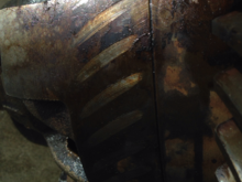 Pinion gouge marks on differential