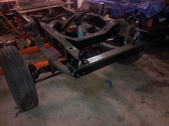 Axle installed to this frame for the first time!