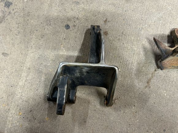 Just showing off the ground down and rounded corners, smooth out then I put all the parts together and ran them through Some soda blasting to knock some of the rust off and degreaser Also, I added the bracket that holds the throttle cable and the bracket that holds the coil. They need cleaned up also.