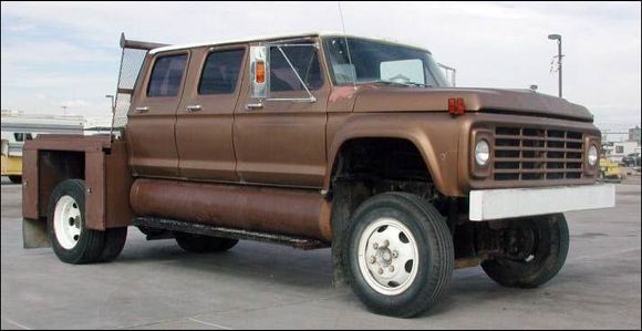 '75 F-600 4x4.
