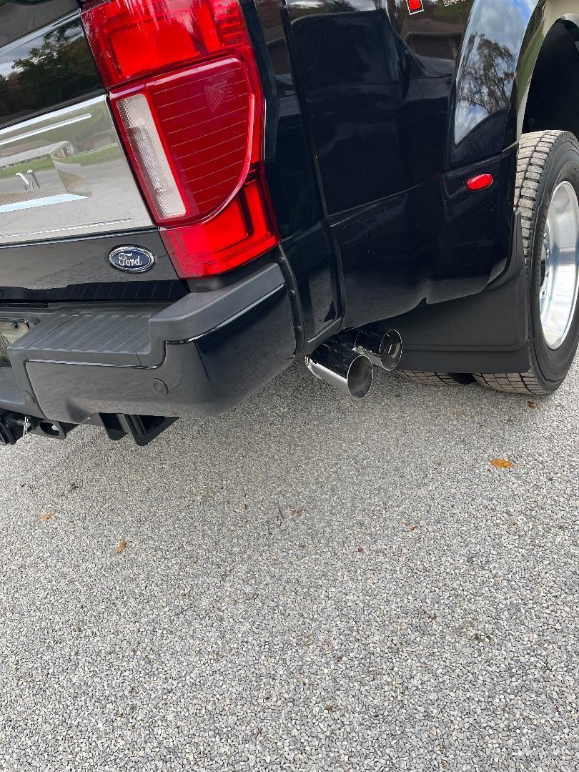 2022 Ford F-450 - 2022 Ford F-450 Platinum - Used - VIN 1FT8W4DT3NED87456 - 9,300 Miles - 8 cyl - 4WD - Automatic - Truck - Black - Harrison Twp, MI 48045, United States