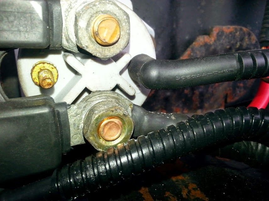 UPDATE TEMP FIX Starter 2005 F250 SD > Battery good, starts with jumper cables, clicks