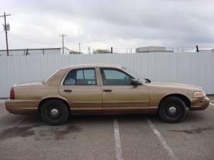 5N35If5Hd3G33L43Hec22516a4b565ad214bf
2001 Ford Crown Victoria (Goldie )
