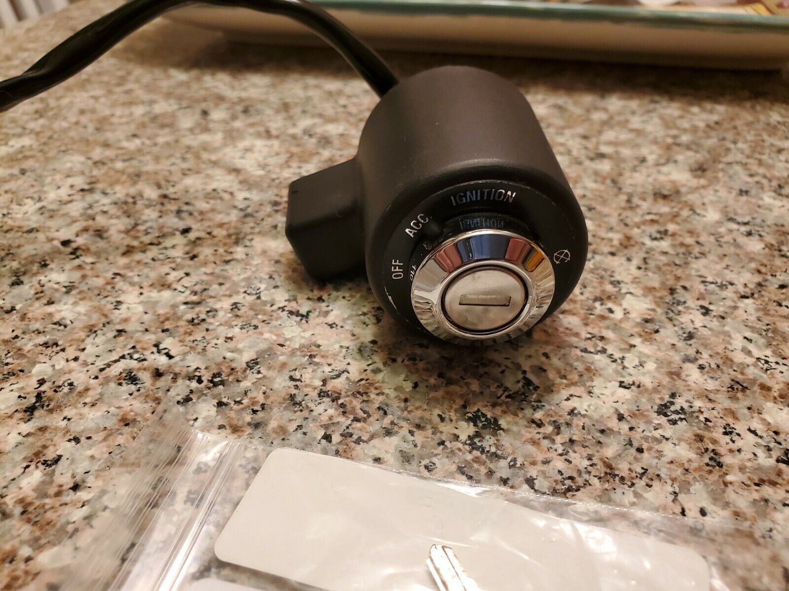 Sportster XL Ignition Switch with New Keys Pair 2016 Iron 883 OEM