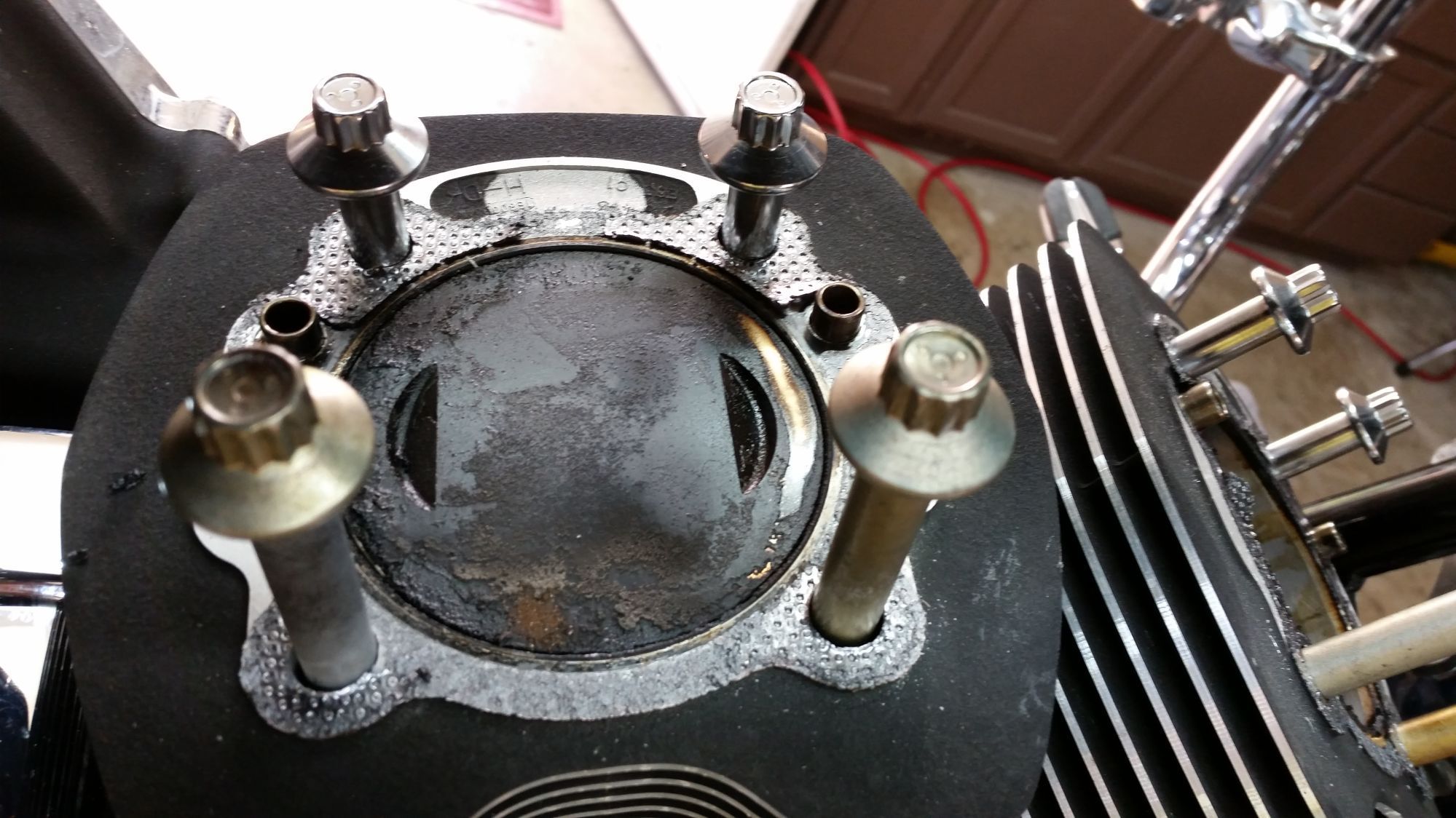 how long for the combustion chamber to clean itself of oil buildup