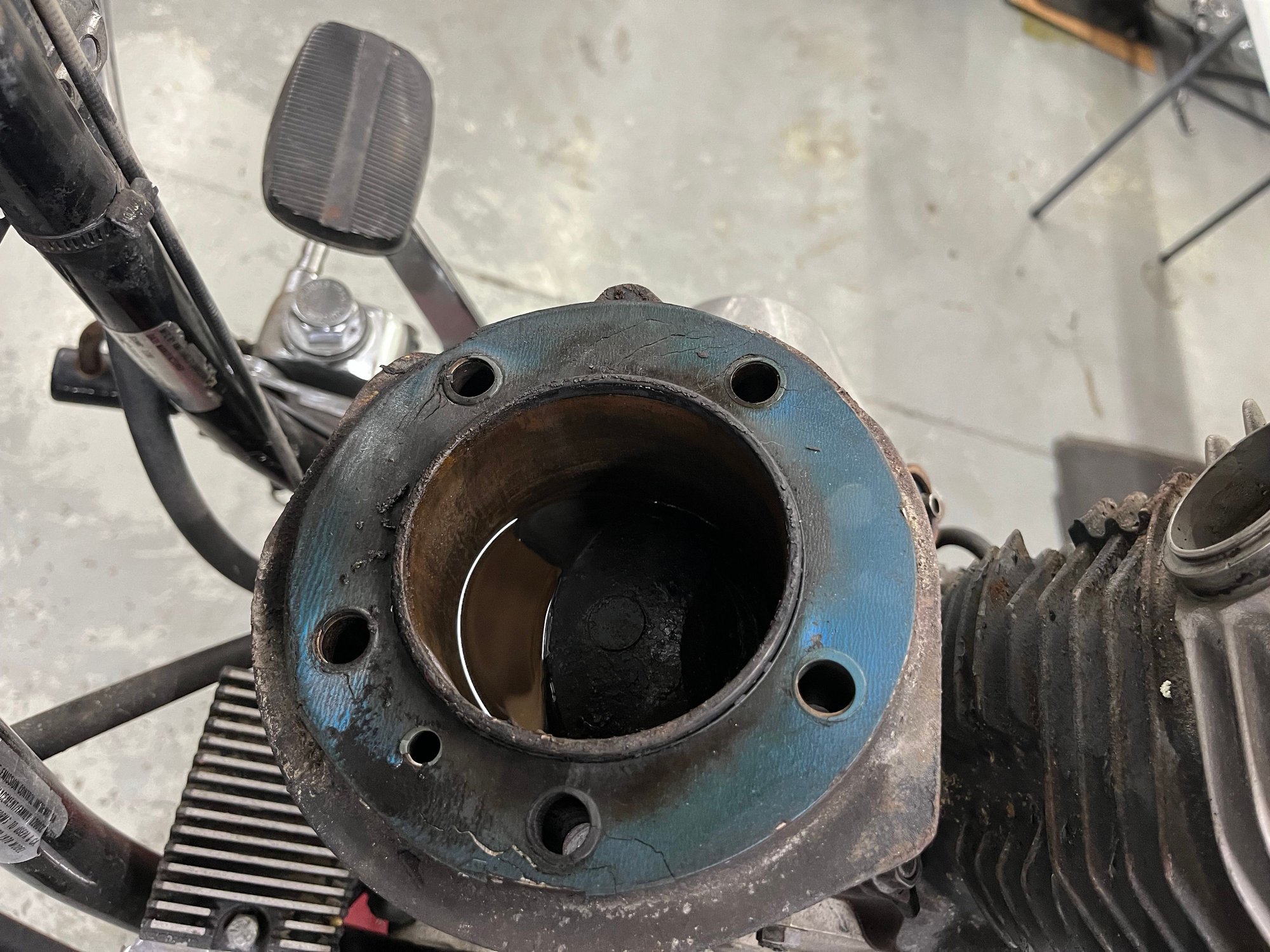 Front cylinder with penatrating oil for a week. Still the same.
