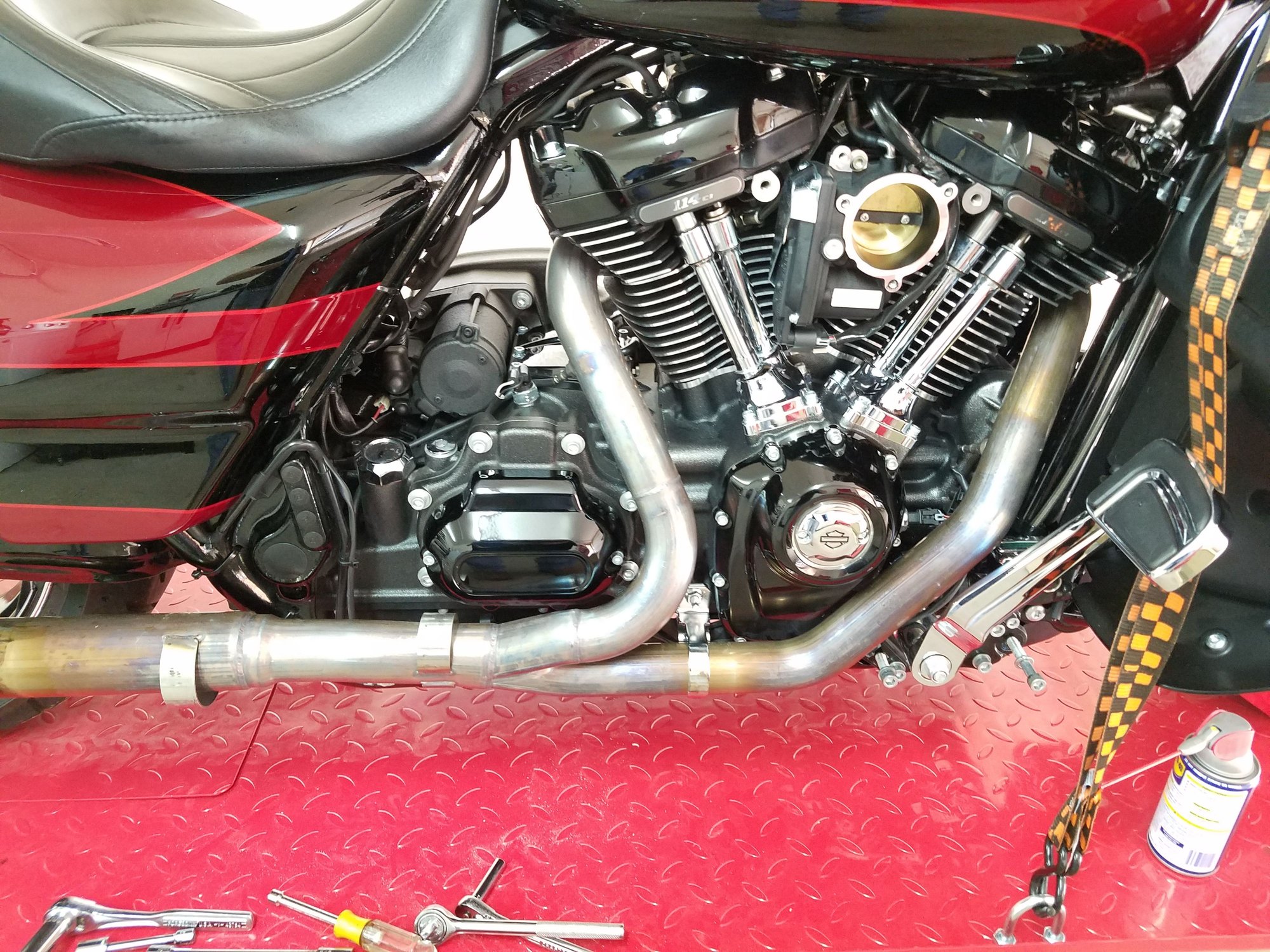 Fuel Moto Jackpot MilwaukeeEight 2/1/2 Stainless Steel Head Pipe