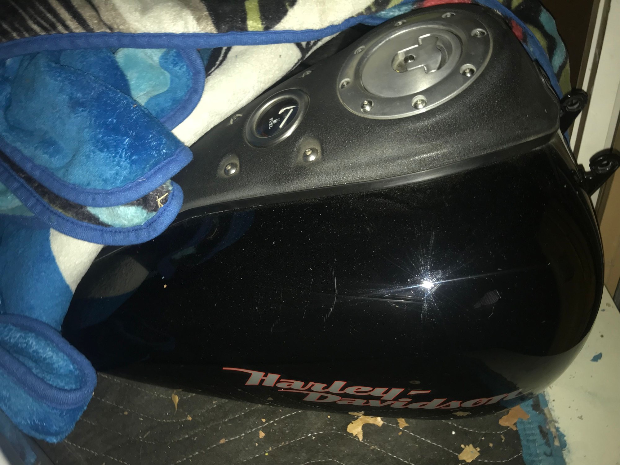 Dyna FXD fuel tank Harley Davidson Forums