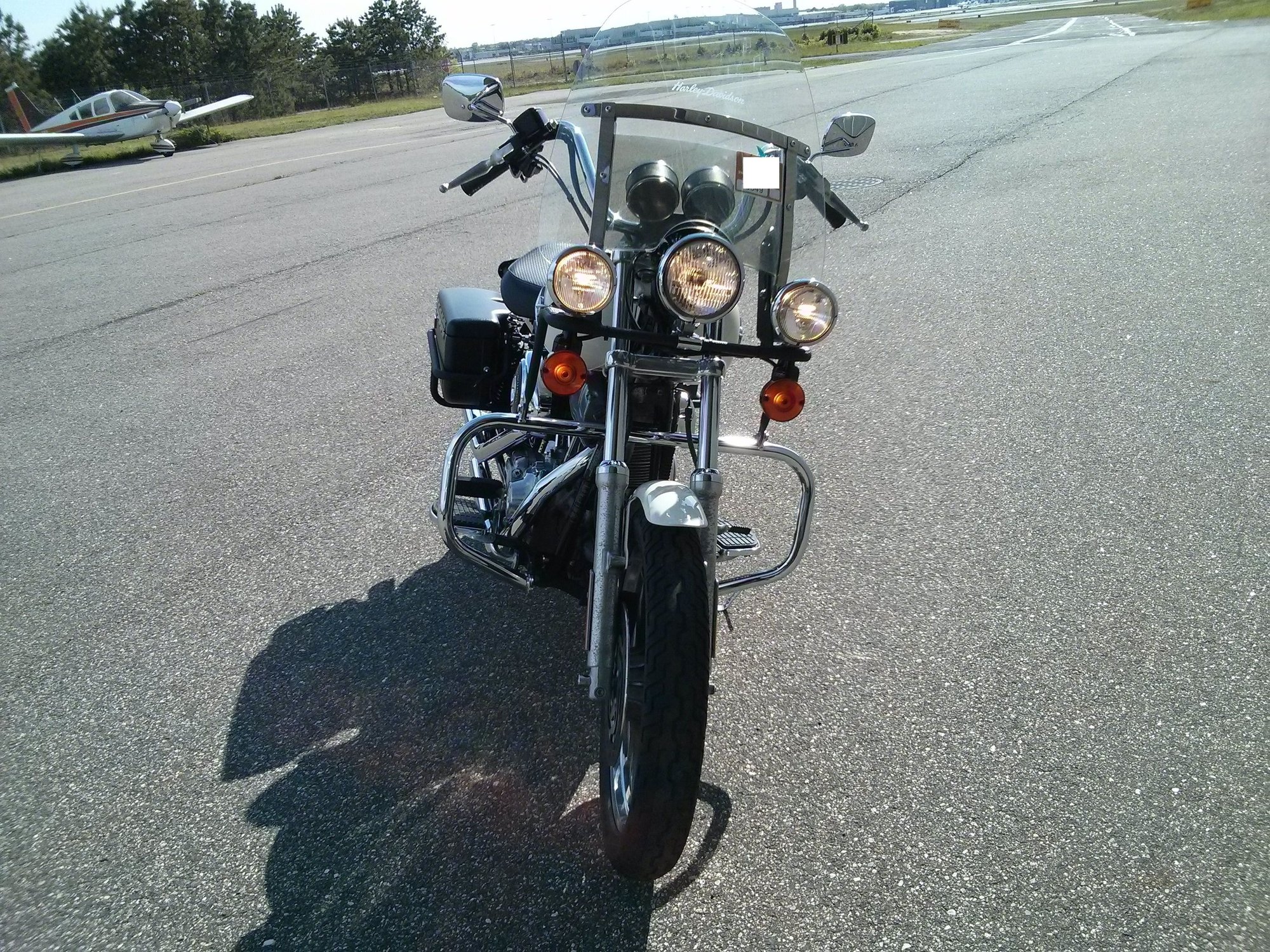 dyna police bike
