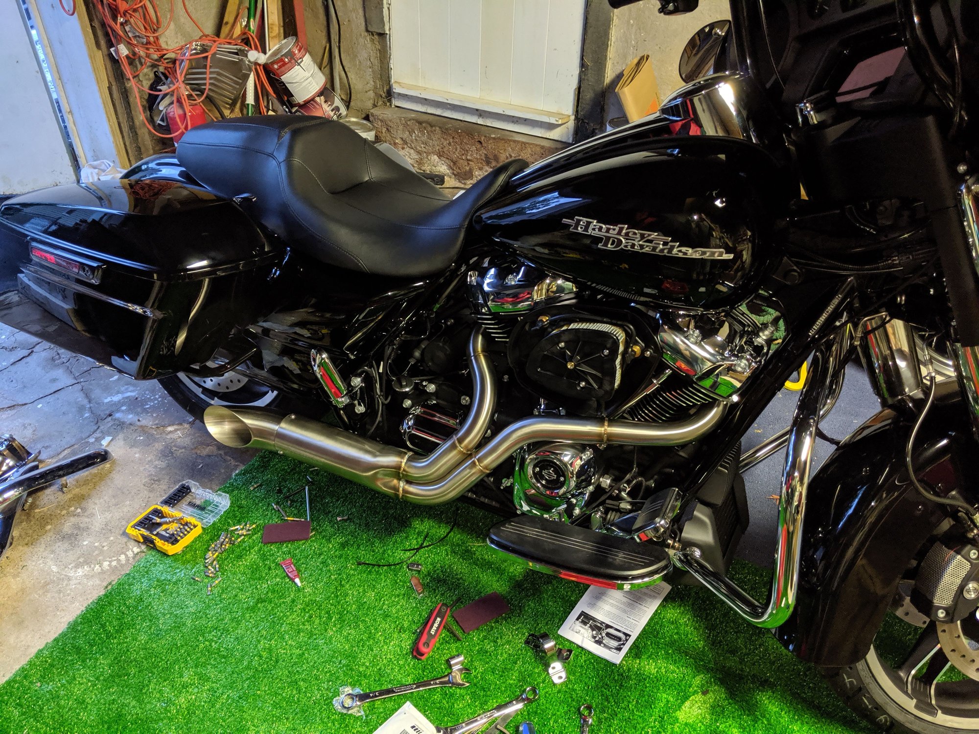 Tabs with Zombie baffles Harley Davidson Forums