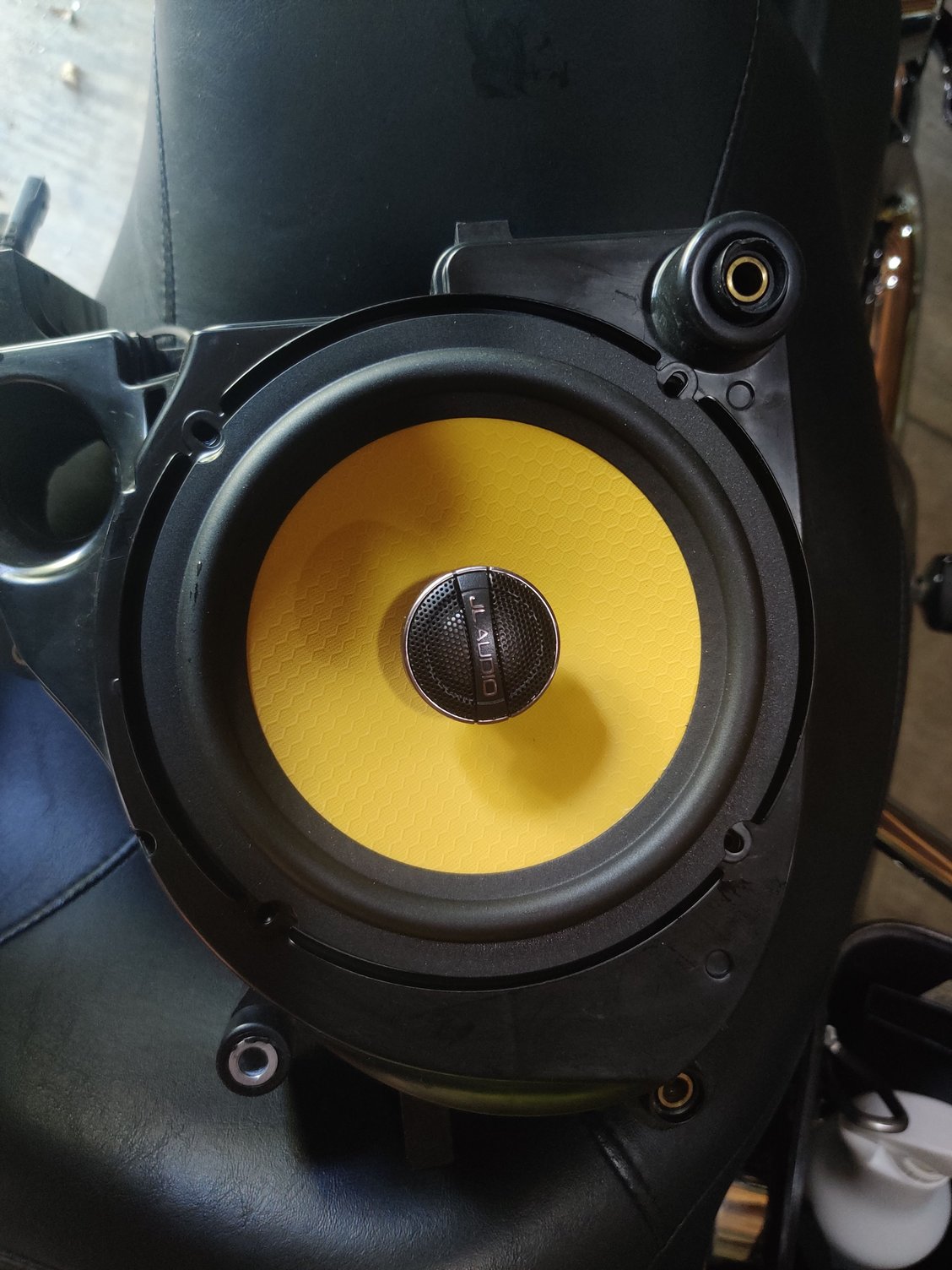 16 Ultra Classic upgraded audio system question Harley Davidson Forums