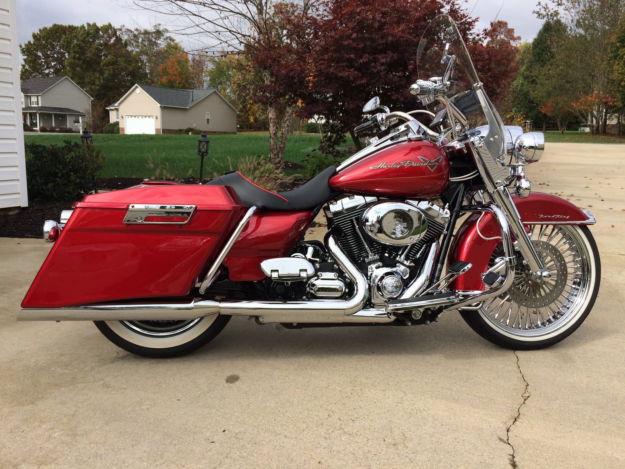 Road king big best sale wheel