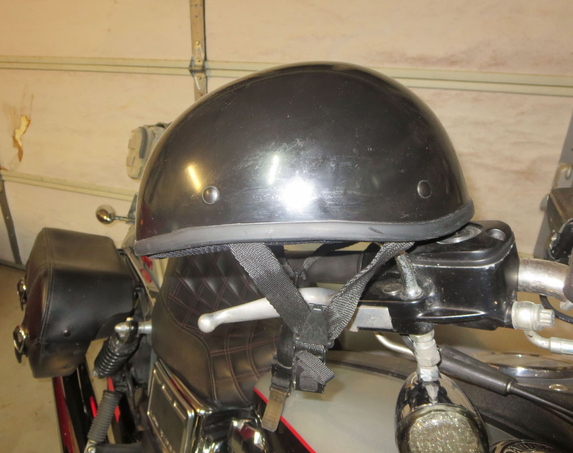 Sticky Matte Black Motorcycle Helmet - Page 2 - Harley Davidson Forums