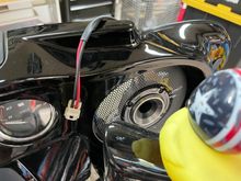 Grill and horn from the front.