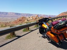 Same overlook with the bike in the picture...