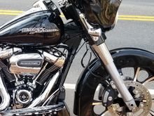 Side visual of 12 inch KST's with Arlen Ness mini ovals.  The stock mirrors were 100 percent useless for me, I couldnt see anything.