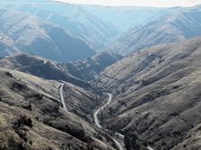 I would love to ride this awesome road! Thanks for sharing the pics!