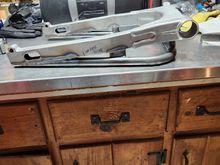 Braced swingarm