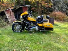 My 13’ FLHTK. Picked it up this past July. Also have a 01’ FXD in the garage. 