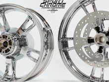 2014-2015 Harley Enforcer Chrome Plated Rims, Mirror Polished Disc and Chrome Hardware Close-up