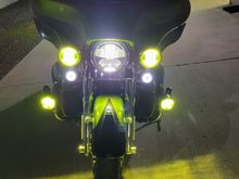 Low beam and lowest intensity.