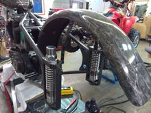 There's a lot of opinions online about this type of plunger suspension. I'm not 100% this is an Amen Savior. Other companies such as All Souls and Santee apparently also made plunger frames for XL V-twins.