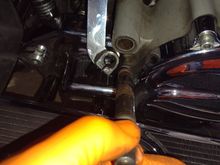 Pulling out the shifter shaft