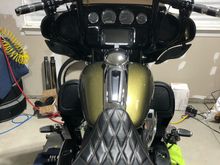 Factory 47 - 14" Assault Bars and CVO style seat/pillon