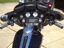 HD 3 pouch fairing bags, chrome button caps, chrome fairing rocker switches, Boom! fairing speakers