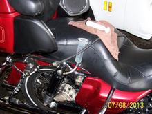 Changing Shock Oil 6