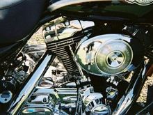 Black and chrome 95" Screamin Eagle  performance heads, hi-comp forged pistons, SE257 cams, race tuner, Hooker headers