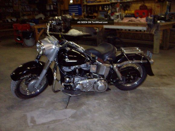 1962 FLH Panhead black