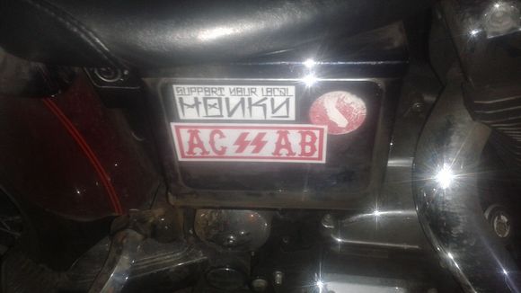 LMFAO funny shit support your local HONKY