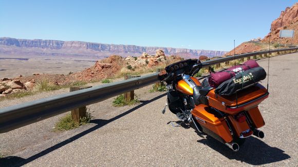 Same overlook with the bike in the picture...