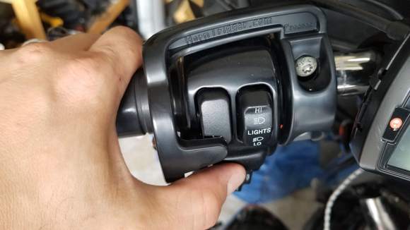Here is a top view.  You can see the space needed to reach over to the turn signal switch.