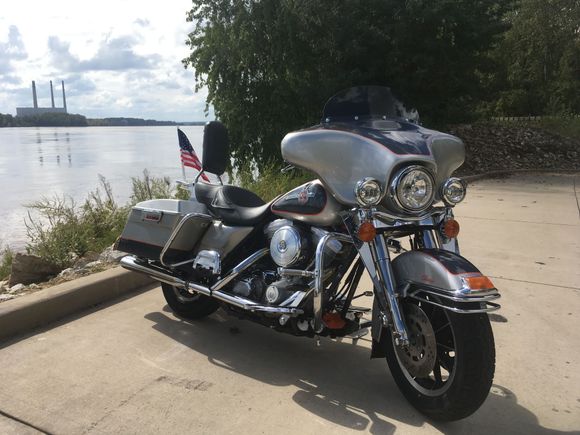 1993 FLHTC 90 Year Anniversary Edition 