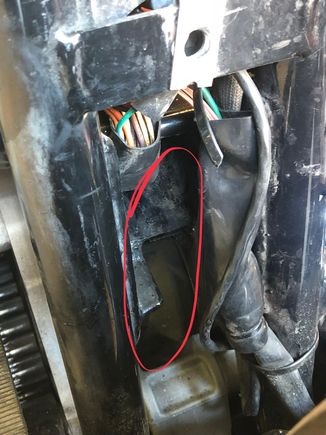 You would see the loop of wire right there. Just pull hard!!