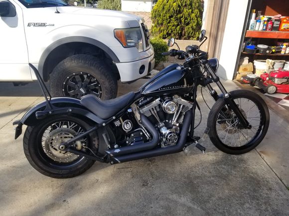 2011 FXS Blackline