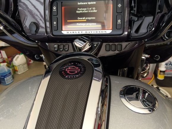 This shows the headset connection, console and pop up fuel cap