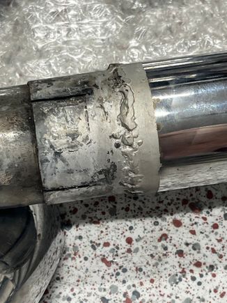 I know.. crap welding.. something was wrong with my flex core wire… I used a really old mystery roll at the end.. probably 30 years old and I had a heck of a time welding the last bit with it.