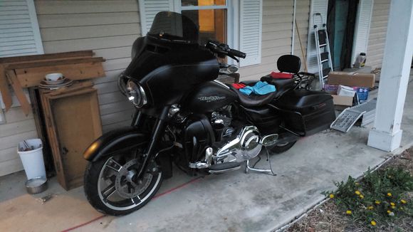 Was washing usin a waterless wash from Rain-X. Did pretty good.