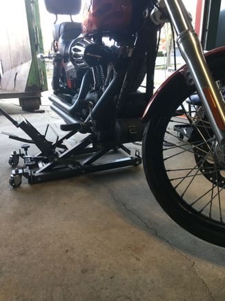 Altered my Harbor Frieght bike lift to securely lift my widglide off the ground to start my upgrades.