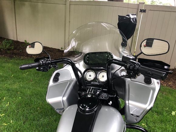 Soundstream, 12" bars, heated grips, blacked out